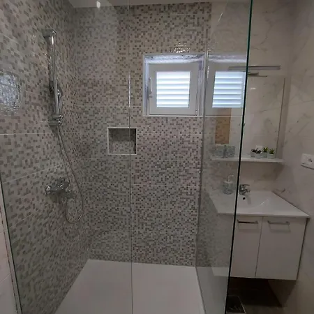 Sea Star Apartment *