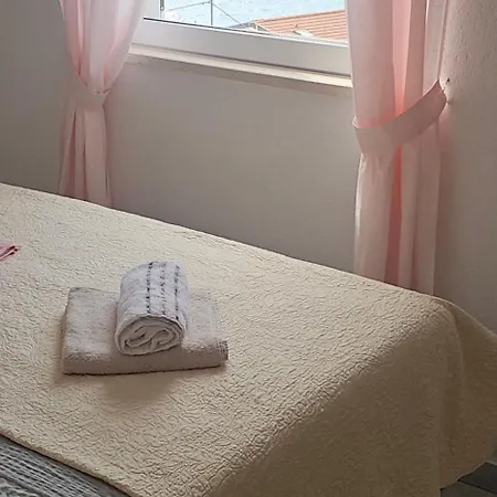Apartment Sea Star Gradac (Split-Dalmatia)