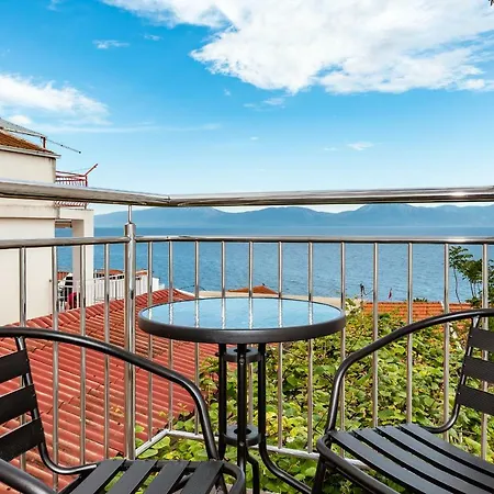 Sea Star Apartment